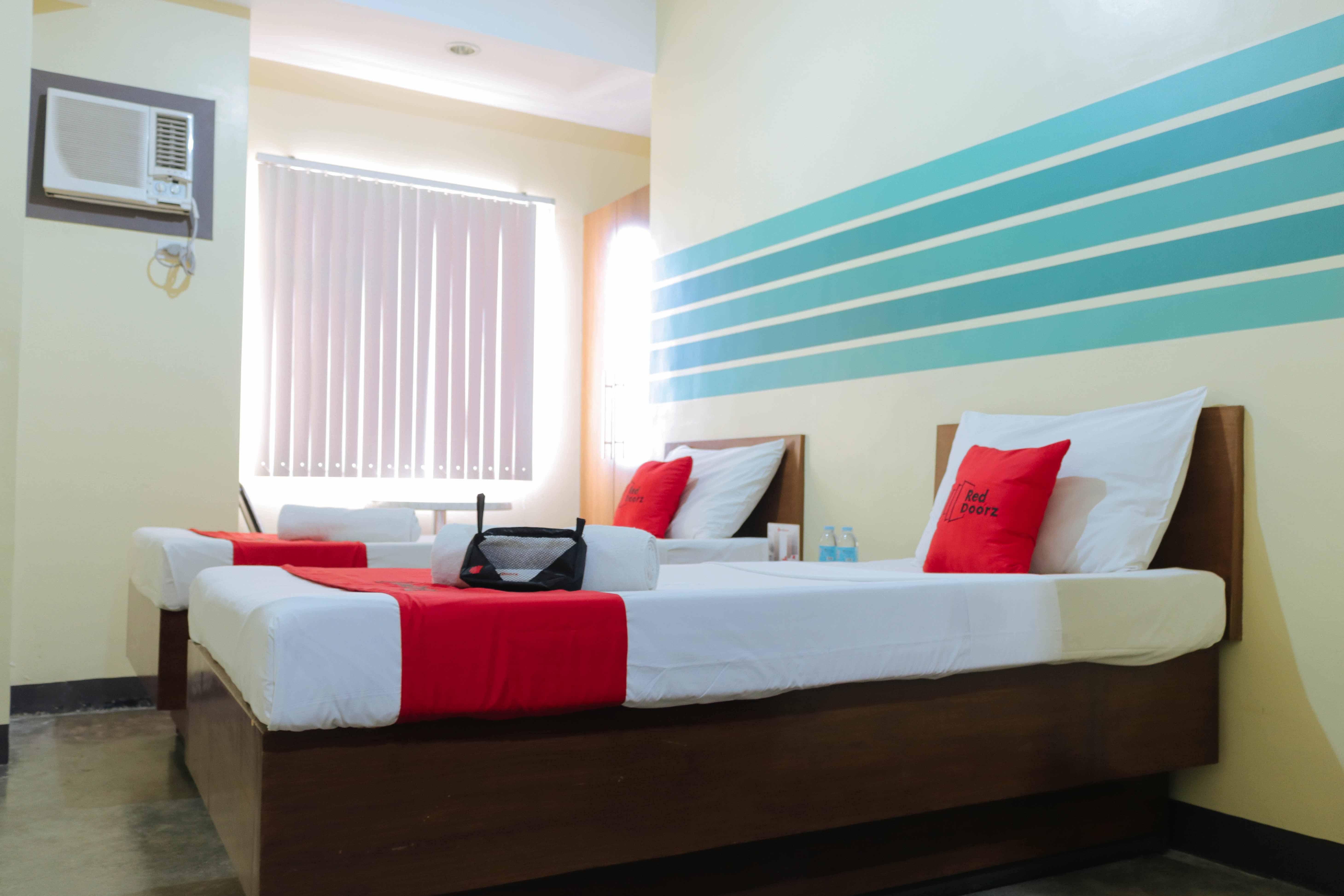 Hotel RedDoorz @ MJ Cuenco Avenue Cebu Zewnętrze zdjęcie